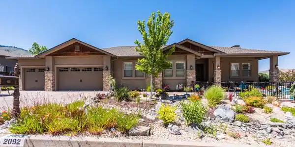 2092 Canterbury Lane
