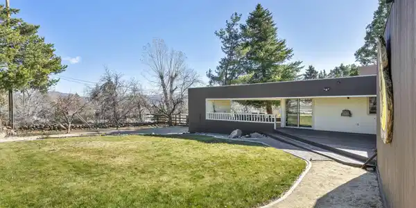 Image 3: 3-web-or-mls-13600-stoneybrook-dr