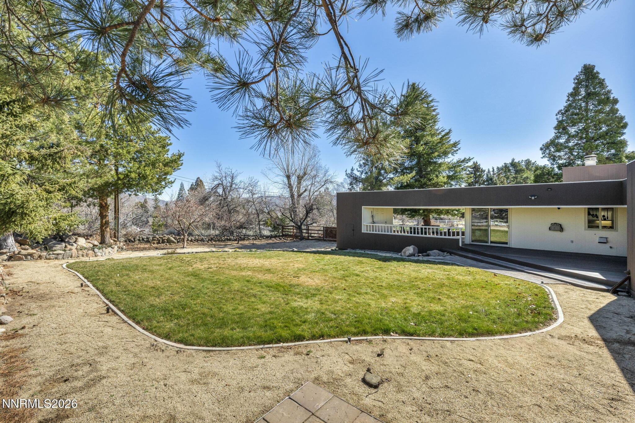 Image 4: 4-web-or-mls-13600-stoneybrook-dr