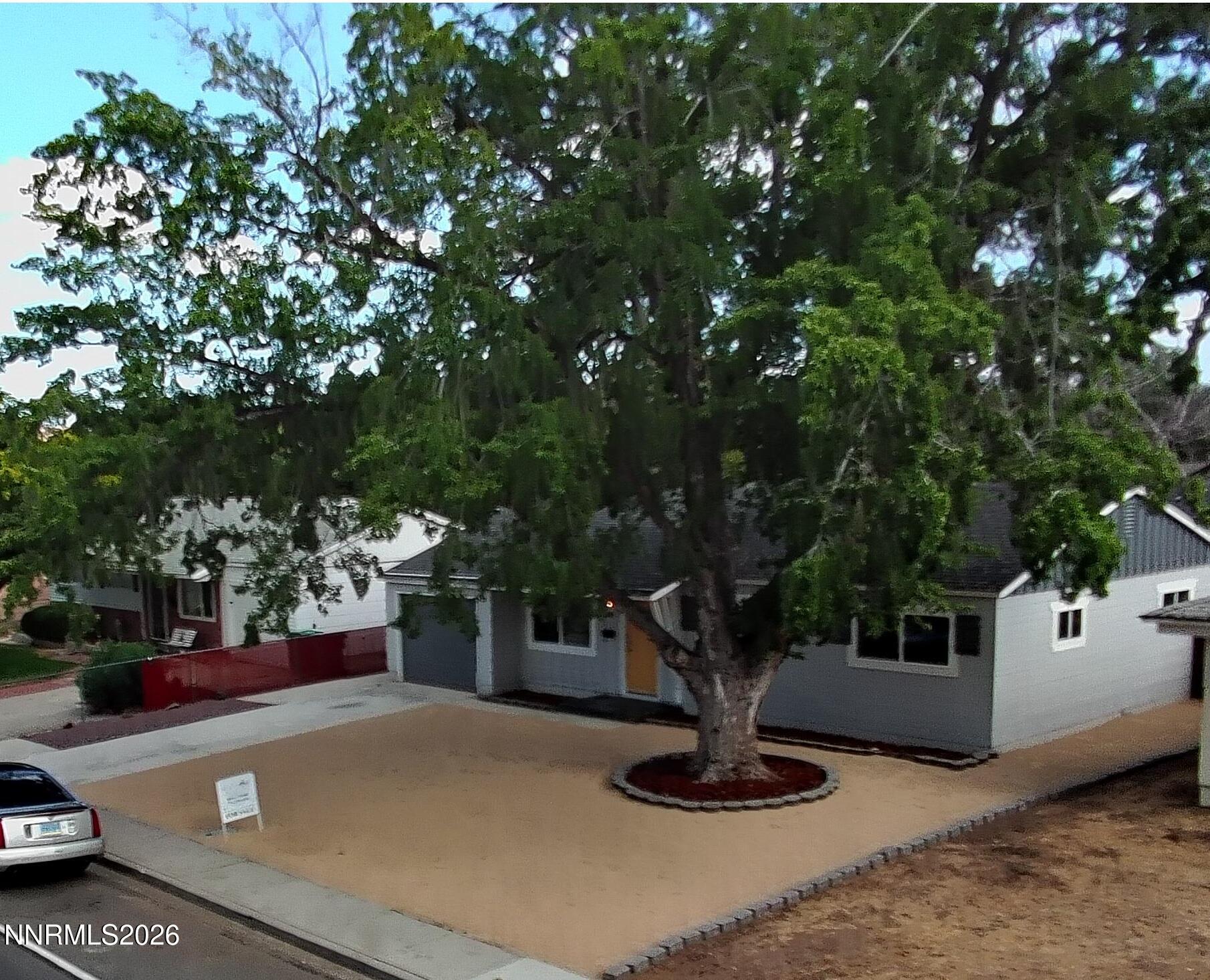 Image 3: Drone front picture D