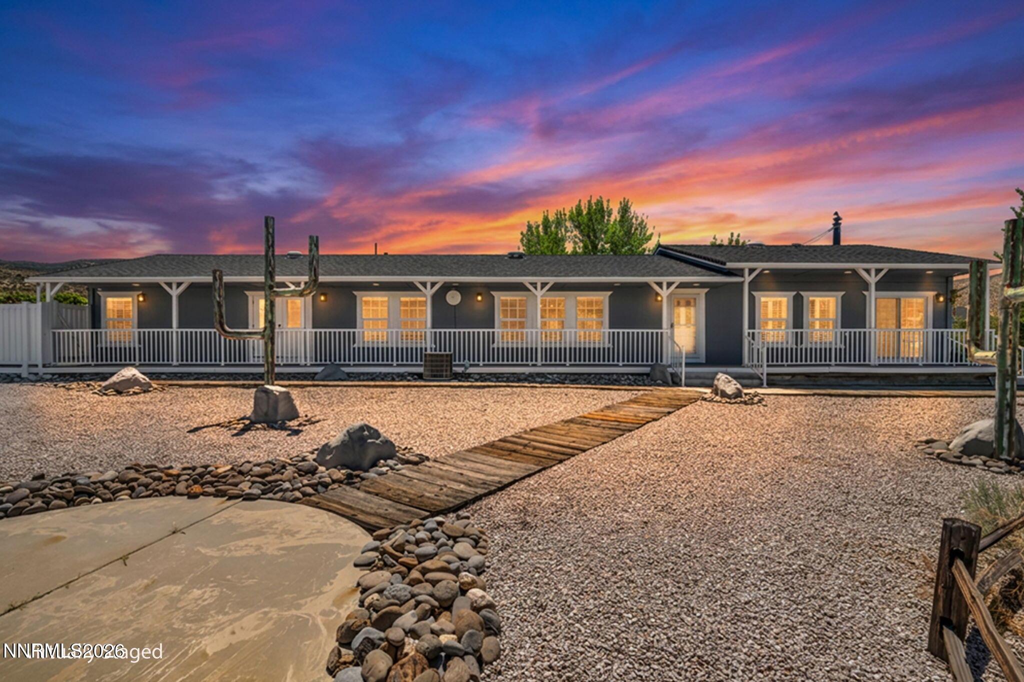 Image 1: 1-web-or-mls-6454-sierra-vista-ln