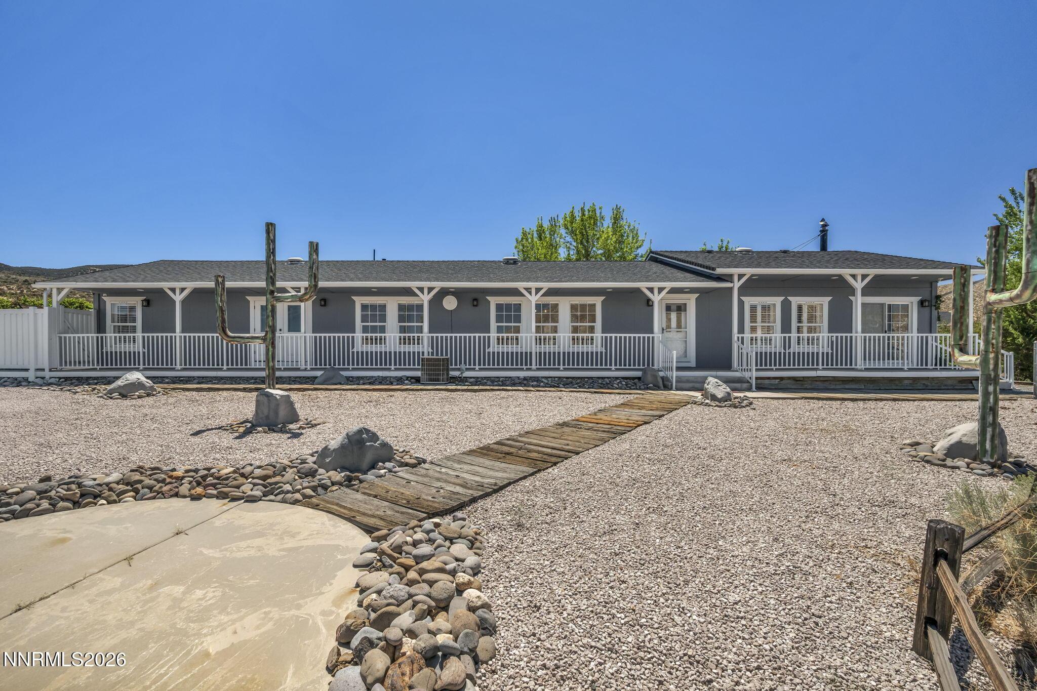 Image 2: 2-web-or-mls-6454-sierra-vista-ln