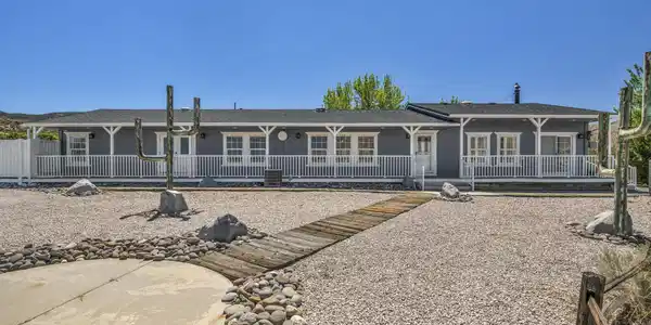 Image 2: 2-web-or-mls-6454-sierra-vista-ln