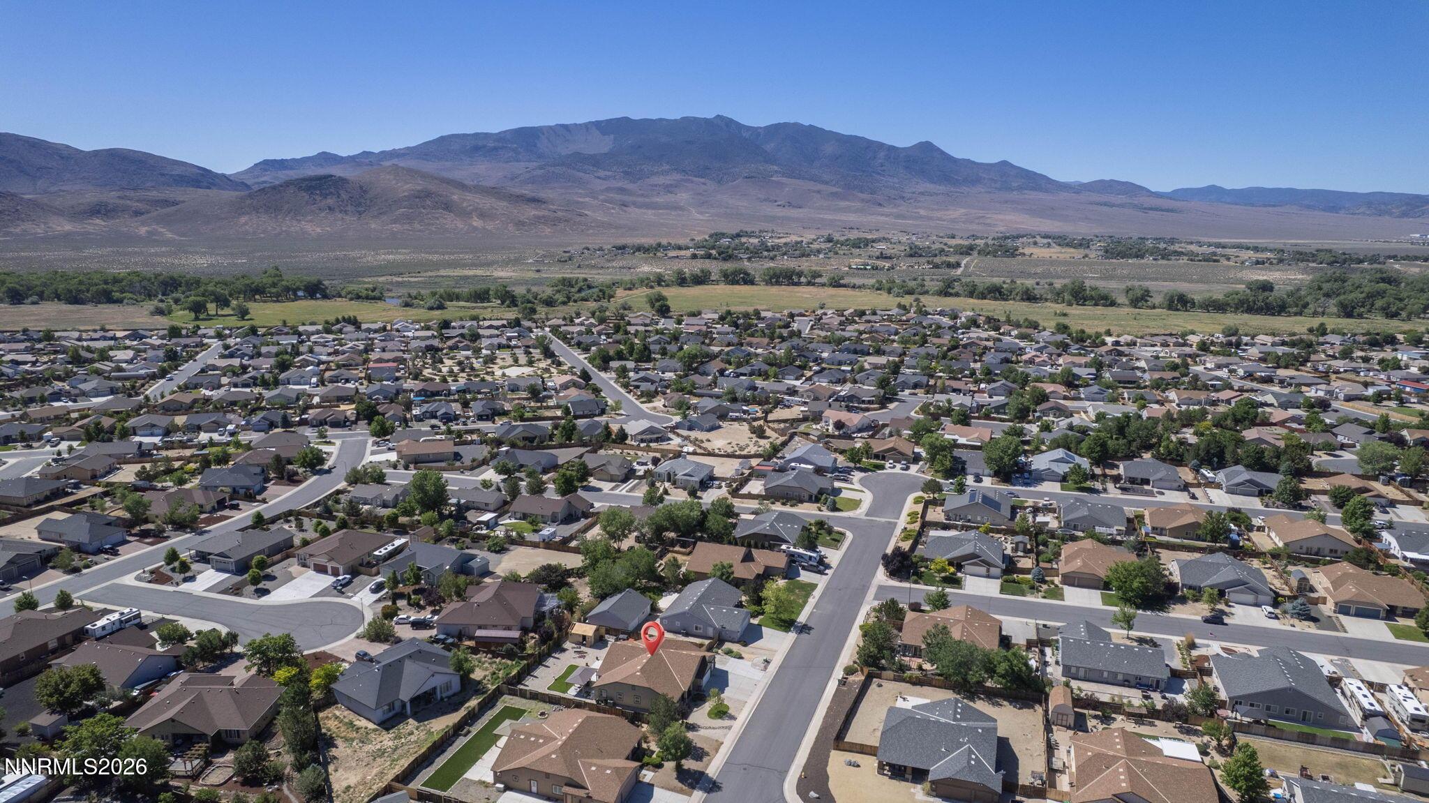 Image 4: 4-web-or-mls-DJI_0989-Edit
