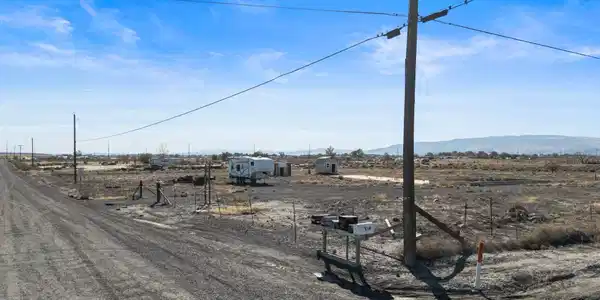 Image 2: 6500 US Hwy 95a S-101