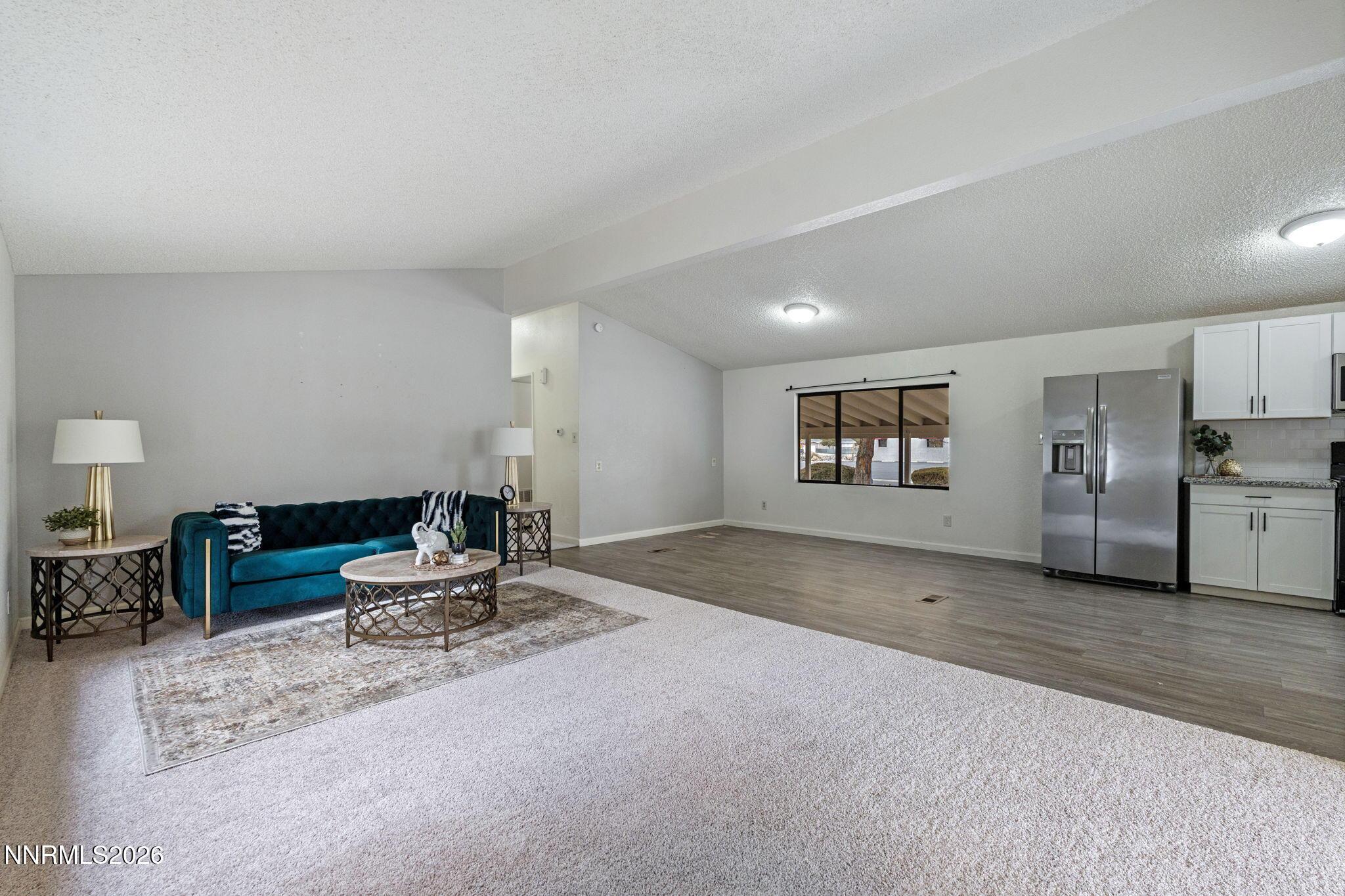 Image 4: 4-web-or-mls-DSC08496