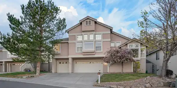 6279 Golden Meadow Road