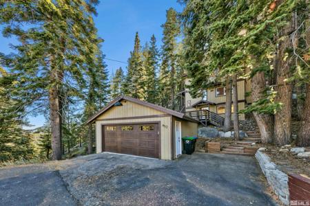 452 Barrett Drive