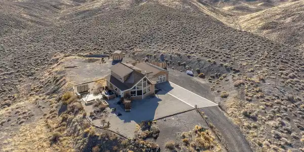 Image 4: 4-web-or-mls-DJI_0169