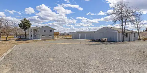 3722 Lyla Lane