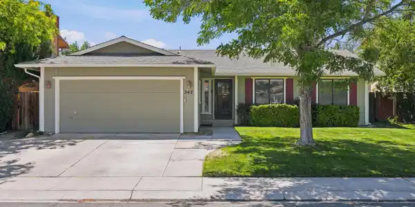 247 Woodlake Circle