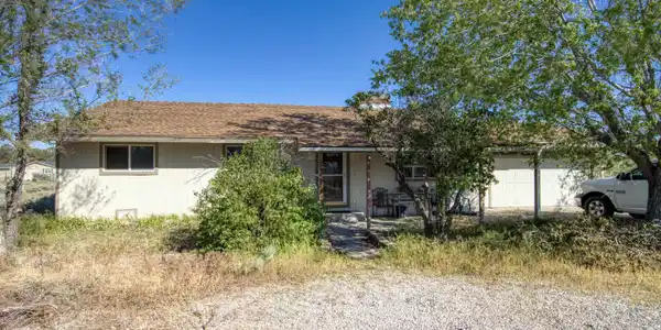 480 Chickadee Drive