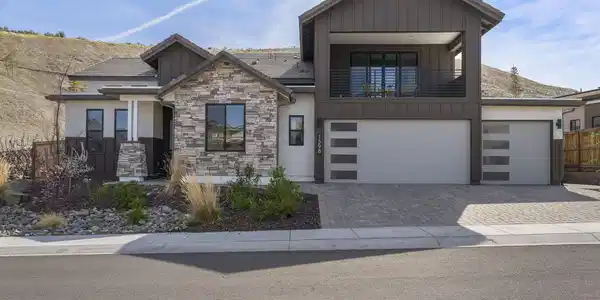 1598 River Hill Way