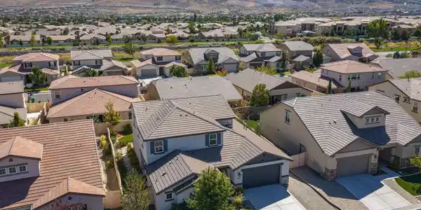 Image 2: 6-web-or-mls-DJI_20260908112946_0097_D