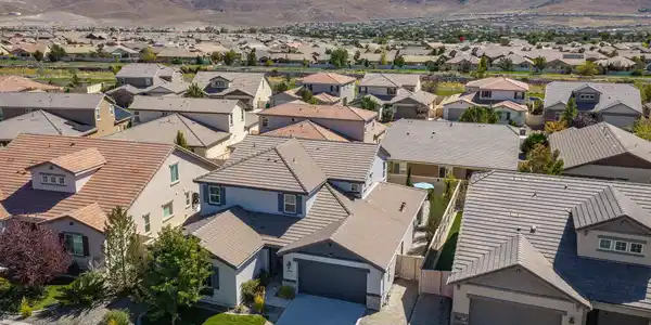 Image 3: 4-web-or-mls-DJI_20260908113003_0099_D