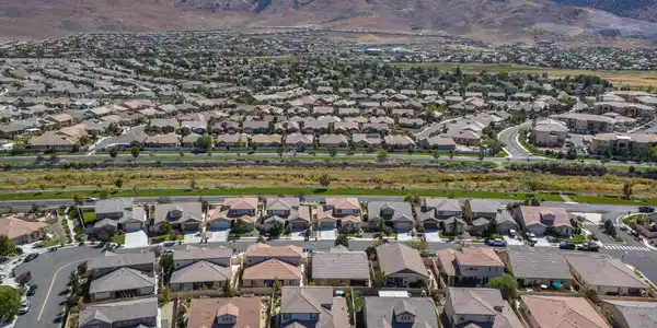 Image 4: 7-web-or-mls-DJI_20260908113018_0100_D