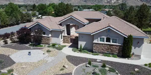 4220 W Hidden Valley Drive
