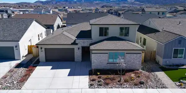 351 Porter Peak Drive