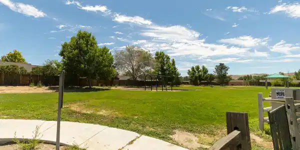 Image 3: 523 River Ranch Rd-2
