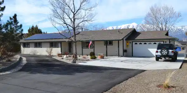 632 Mustang Lane