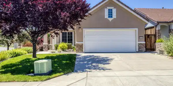 1201 Firefly Court
