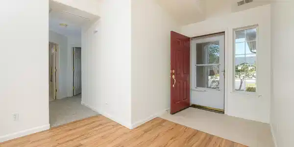 Image 3: 861 Meadow Vista Dr-6