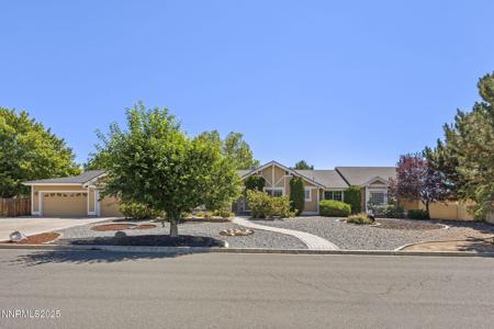 95 Bridle Path Terrace
