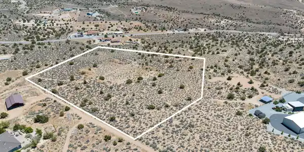 Image 3: 34-web-or-mls-DJI_20260610004048_0074_D