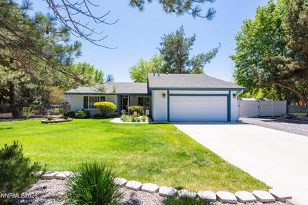 1745 Fir Tree Circle