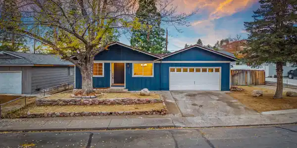 3465 Dawn Circle