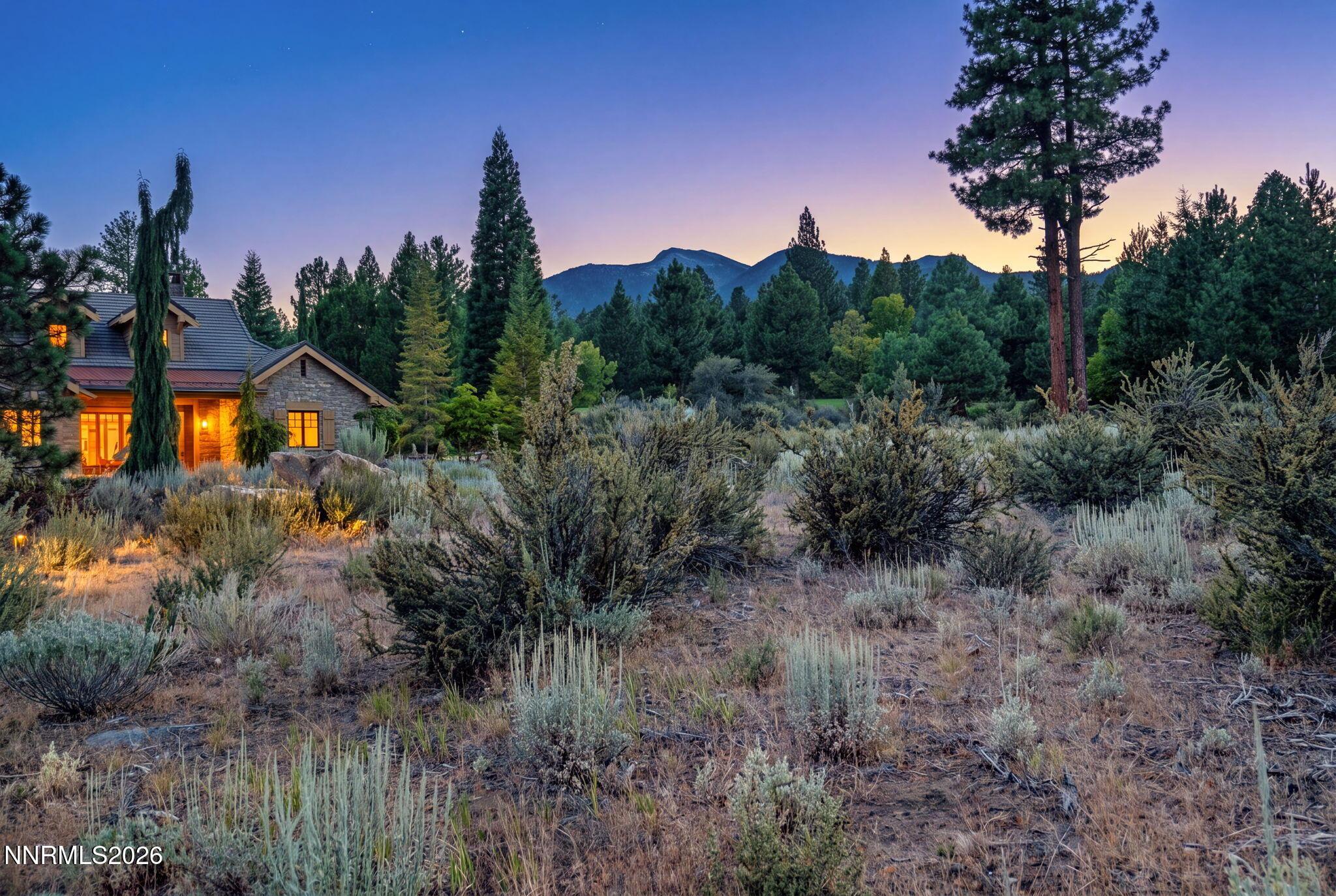Image 2: 20-web-or-mls-5720 Norden Twilight