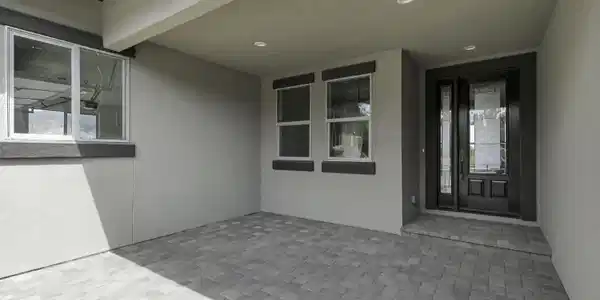 Image 3: Photo 3