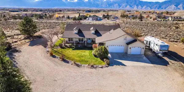 1572 Sawmill Road