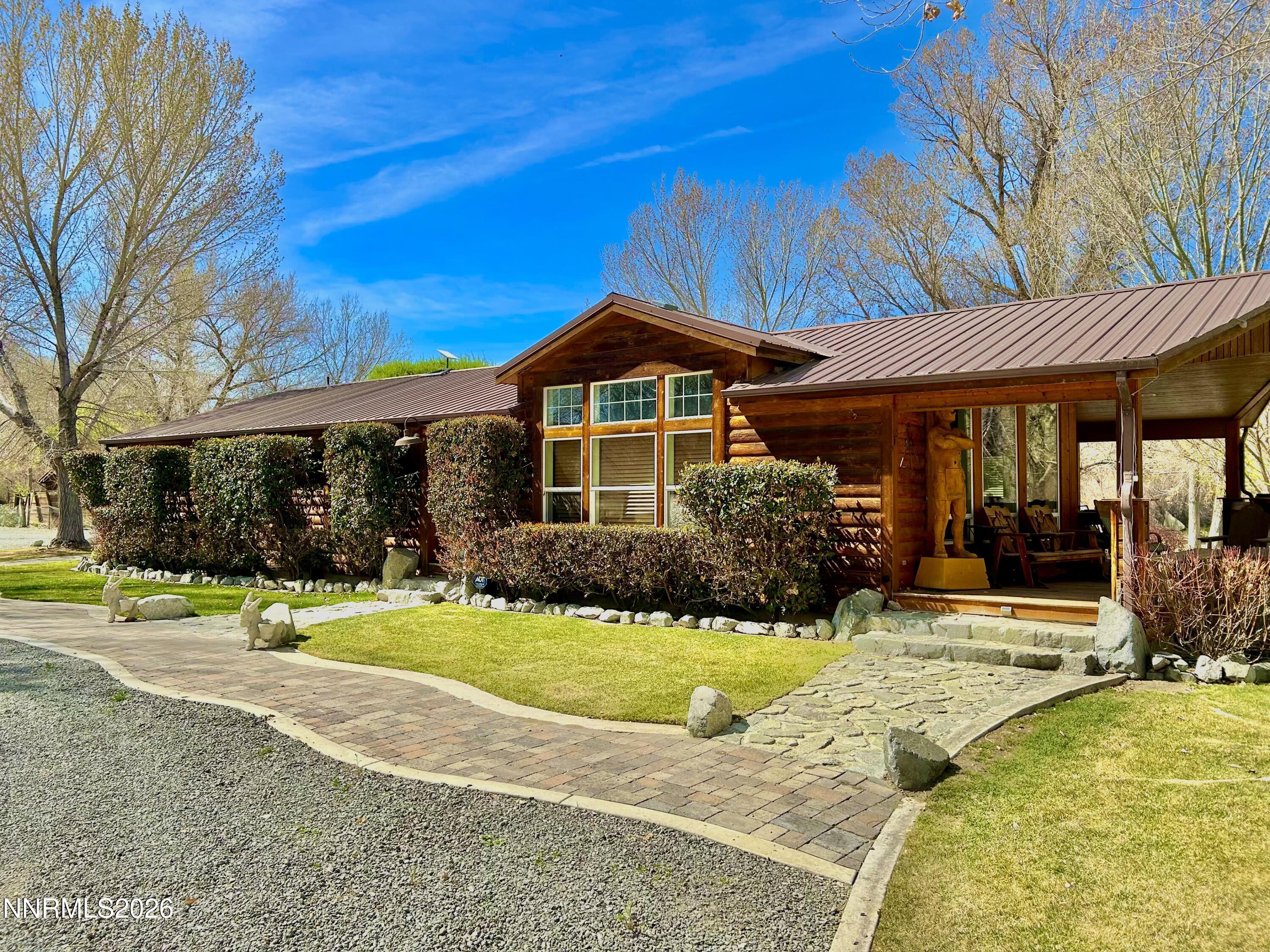 Image 3: 5E2DBA70-953D-4CC1-B5EC-25ED93289E04_1_2