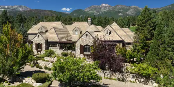 6627 Gebser Court