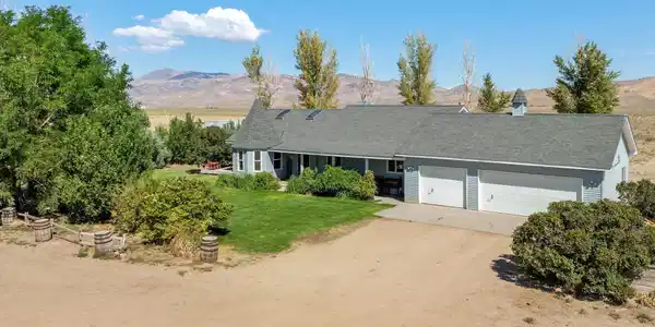 16300 Pyramid Way