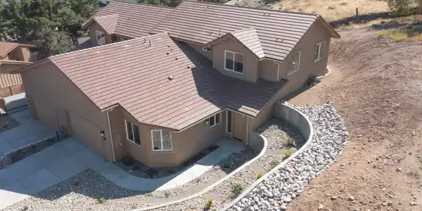 1466 Copper Point Circle