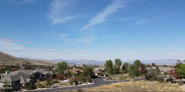 Image 2: Arrowcreek city view 2