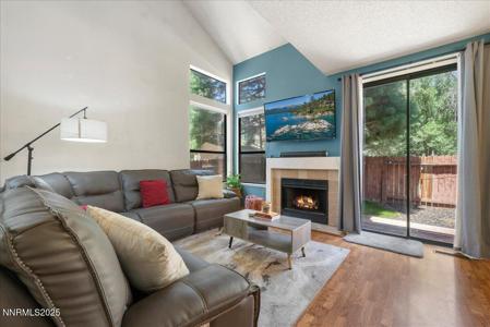 4318 Leeward Lane