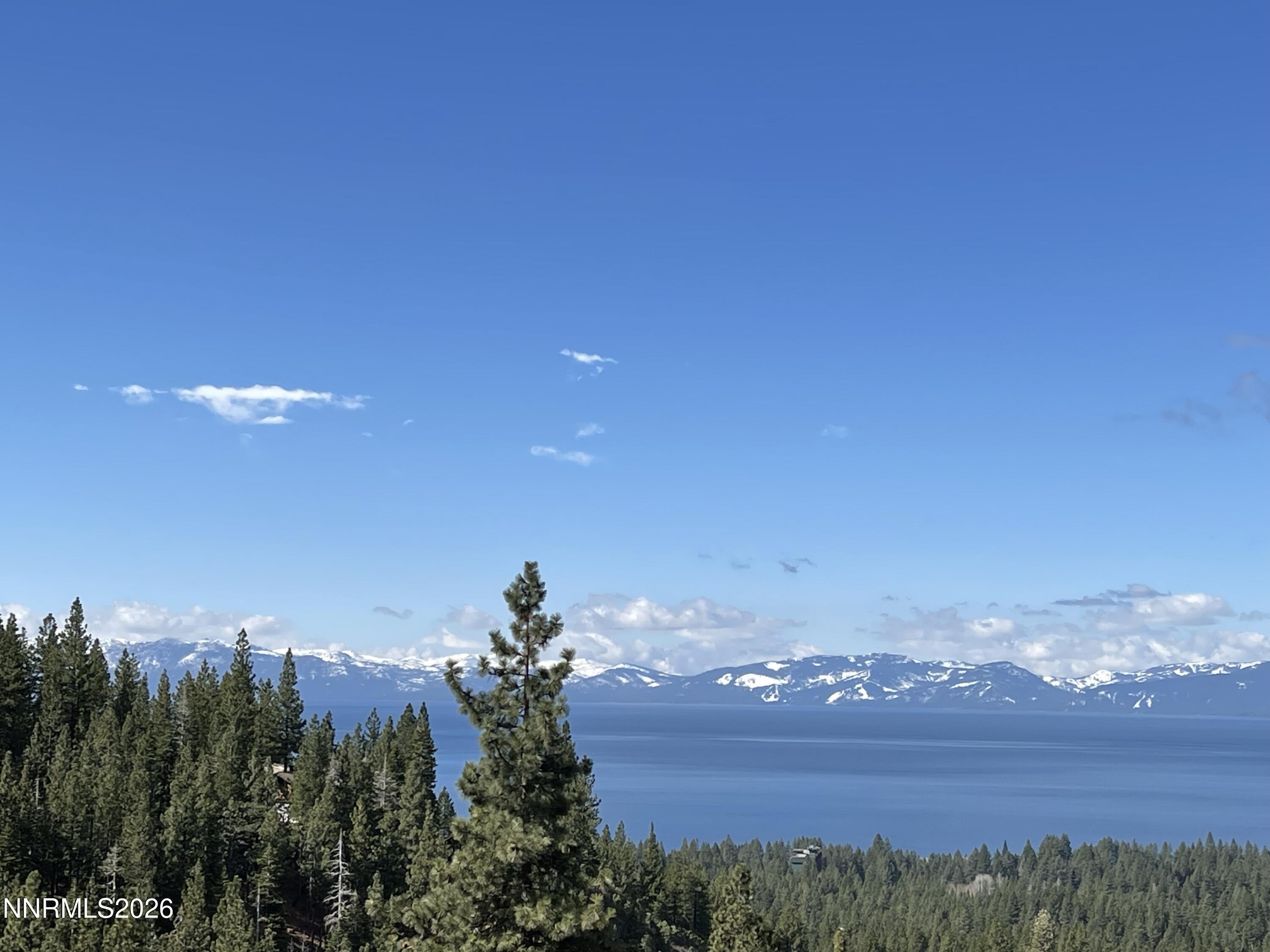 Image 1: Lakeview