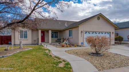 906 Julia Lane