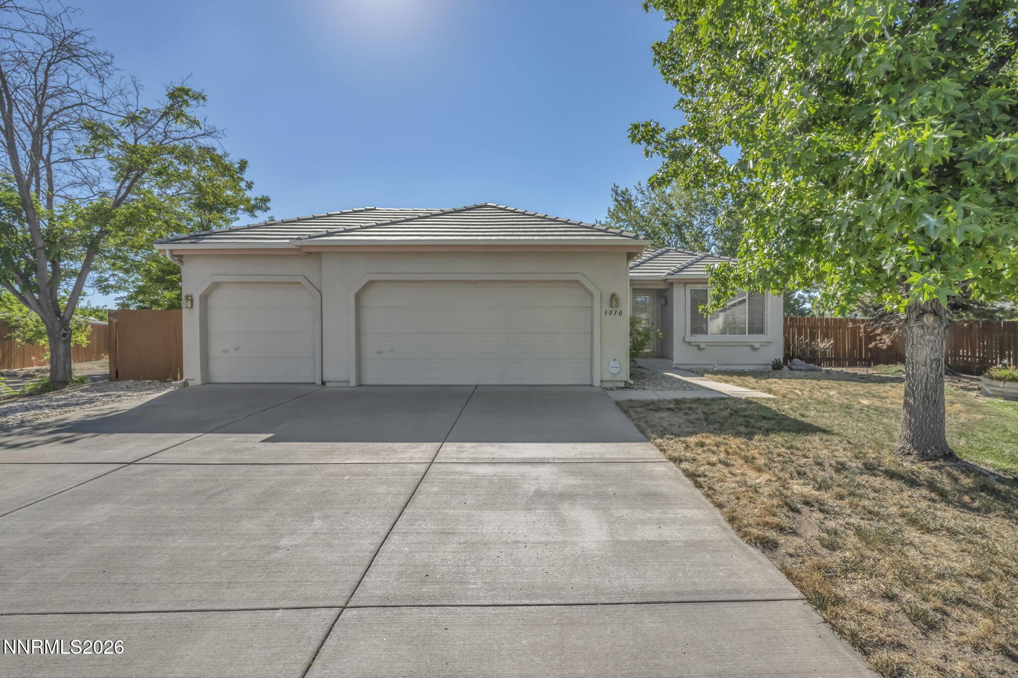 Image 1: 1-web-or-mls-3010-segre-ct