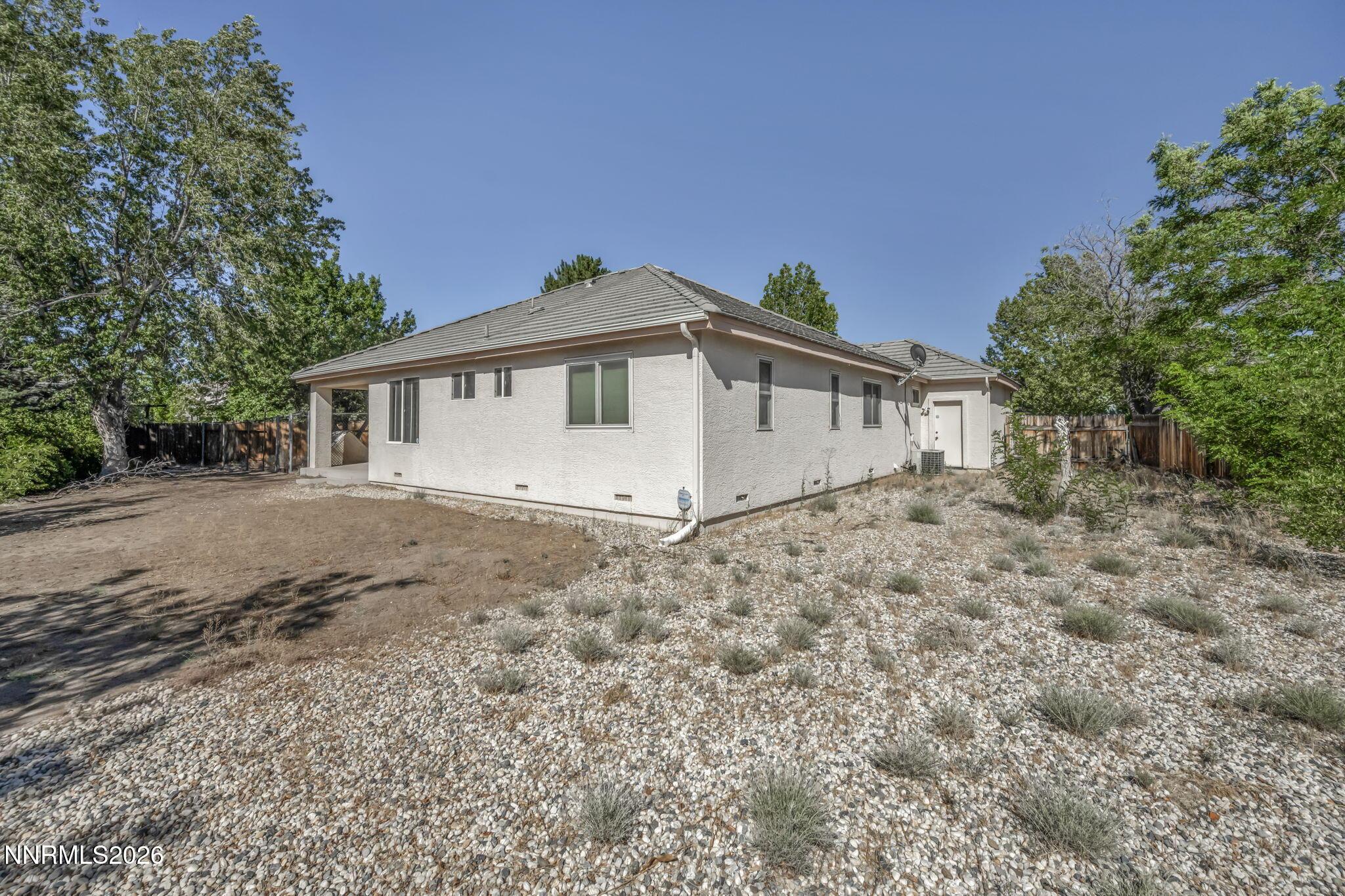 Image 4: 4-web-or-mls-3010-segre-ct