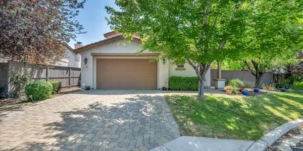 420 Miesque Court