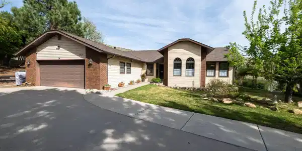 3834 Westwood Drive