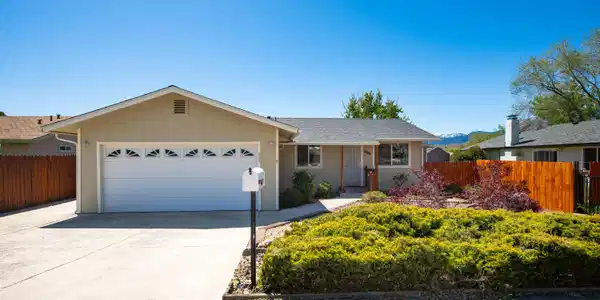925 Tourmaline Drive