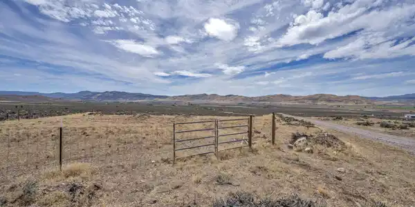 Image 3: 15-web-or-mls-5450-pasture-view-rd