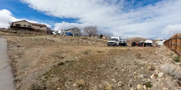 Image 4: Stoltz Rd-105