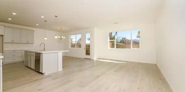 Image 2: 857 Furlong Dr-5