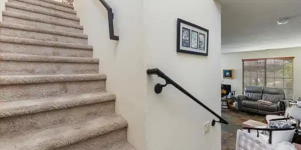 Image 4: Entry Way